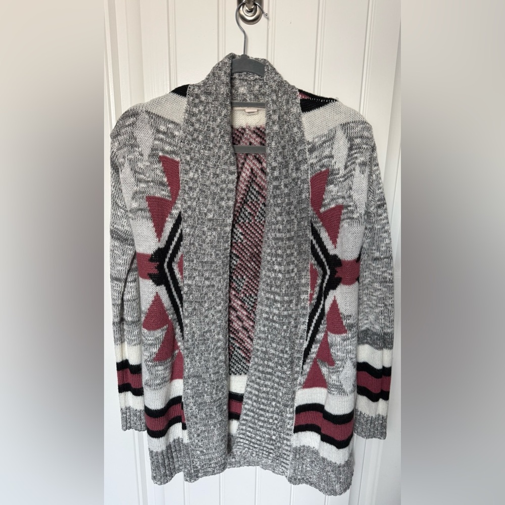 Love By Design Gray and Pink Geometric Cardigan